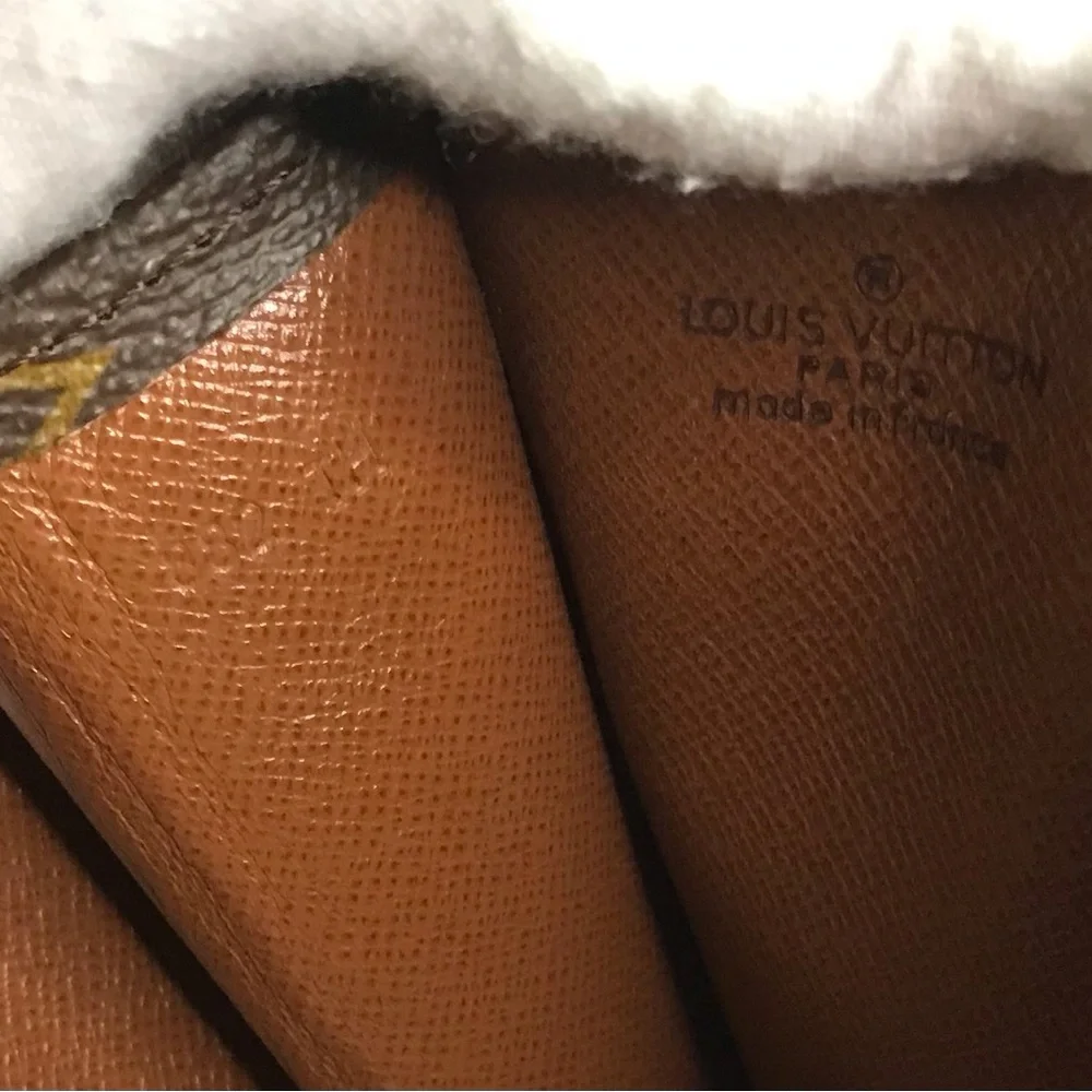 Louis Vuitton Document Holder Monogram